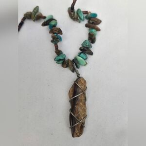 Turquoise Chip & Agate Stone Pendant Necklace | Southwestern Style